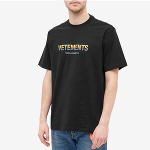 Vetements Black Think Differently Logo T-shirt